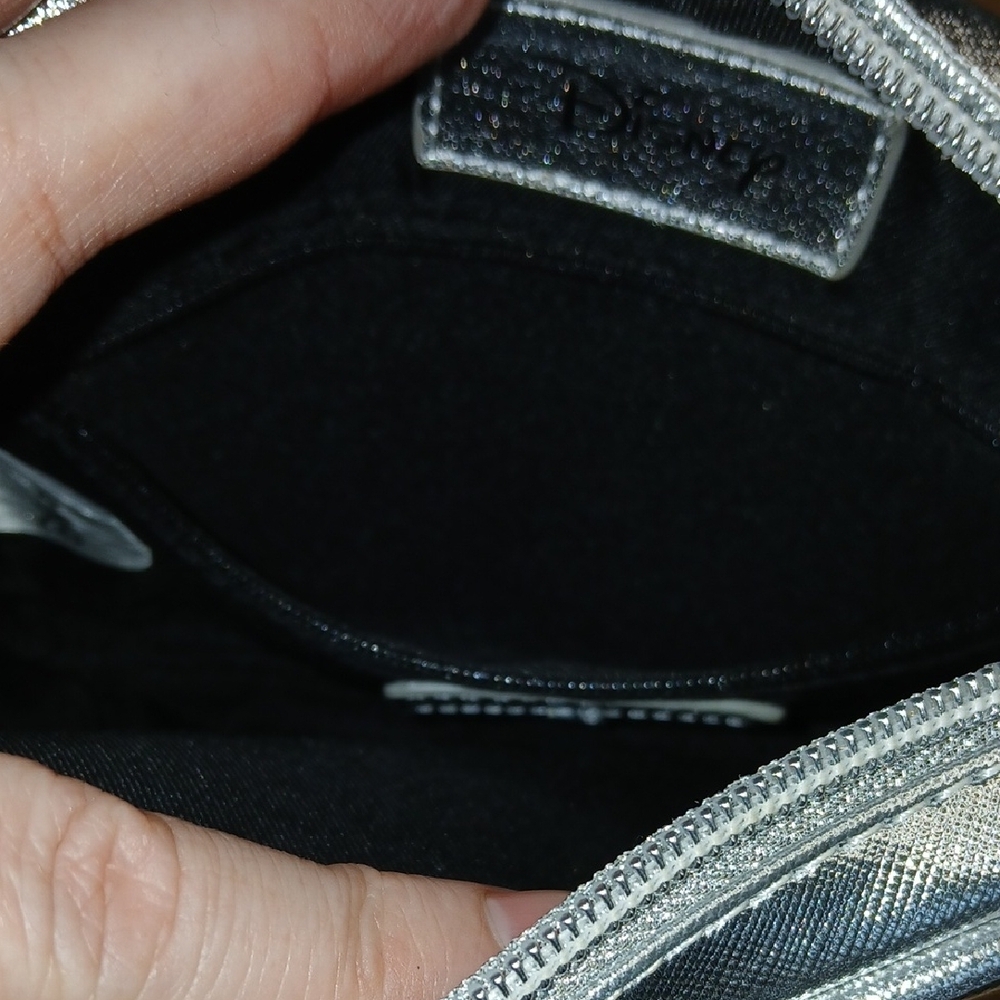 Danielle Nicole Silver Minnie Mouse Crossbody Bag - image 8